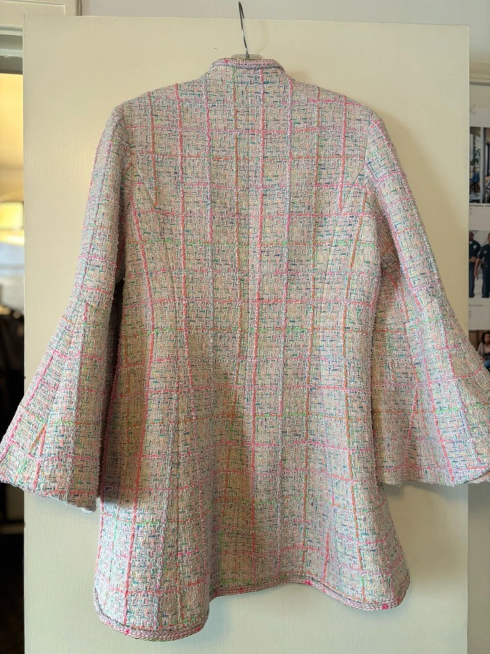 EUC CHANEL 2024 Pastel Tweed Evening Jacket in Pink, Green & Cream size 40/US 8